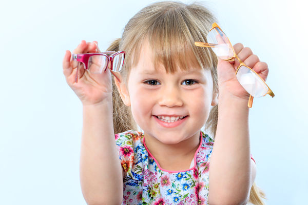 ¿Gafas? Enseñe a sus hijos a vivir con ellas